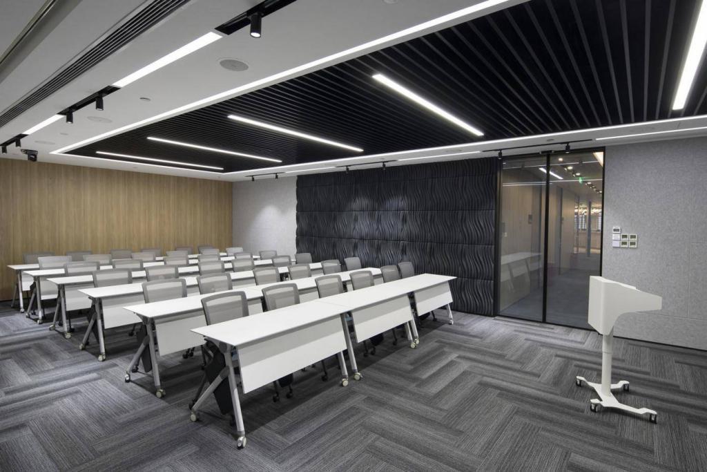 寰图办公空间 · 北京招商局大厦